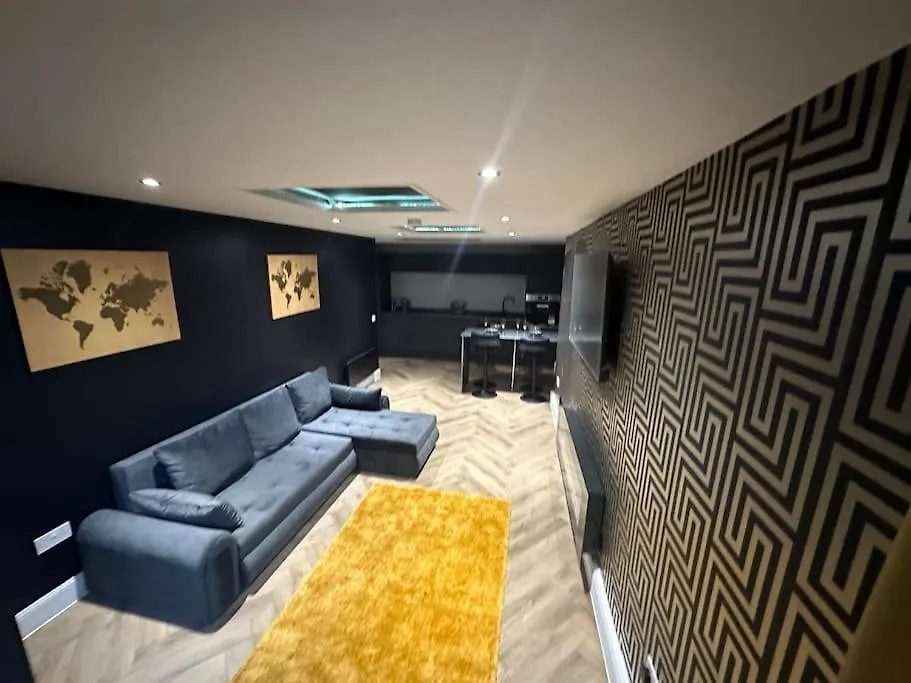 Apartment Murrayfield Stadium Basement - 3 Bed 3 Bath Edinburgh United Kingdom